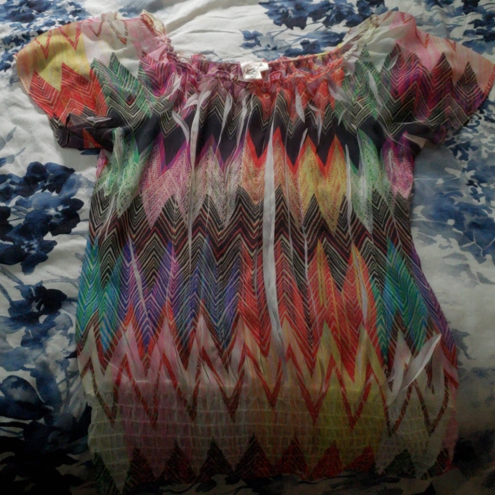 Colorful top